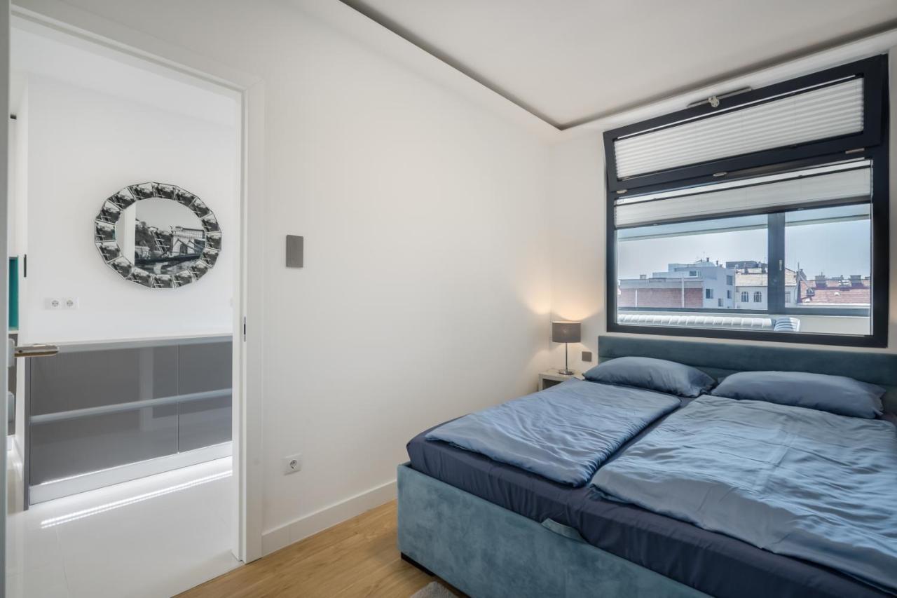 Imperial Suite With Basilika And Castle View Need Reservation For Free Parking Budapest Exterior photo